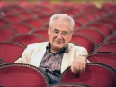 SZINETÁR MIKLÓS (80) Színházi, opera-, tévé- és filmrendezô, a Magyar Állami Operaház korábbi fôigazgatója, a Magyar Televízió egykori elnökhelyettese. Kossuth-díjas és kétszeres J Fotó: Kőhalmi Péter