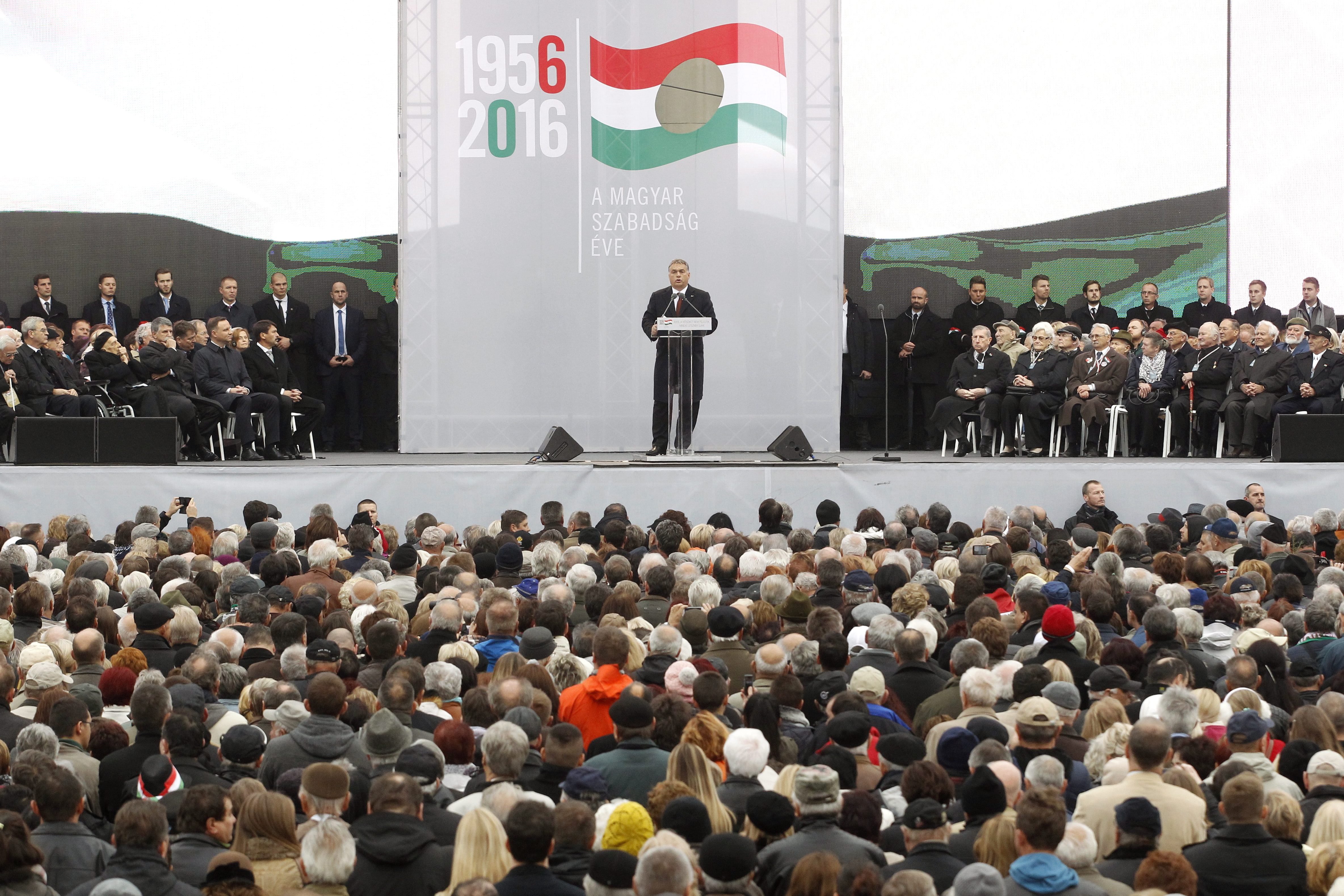 Orbán Viktor miniszterelnök beszédet mond az 1956-os forradalom és szabadságharc 60. évfordulója alkalmából